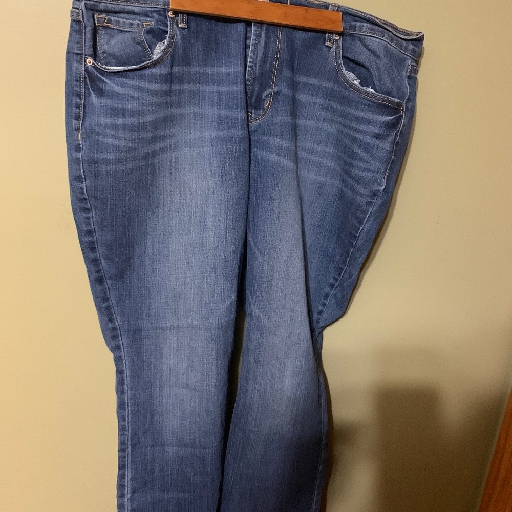 size 16 old navy boot cut